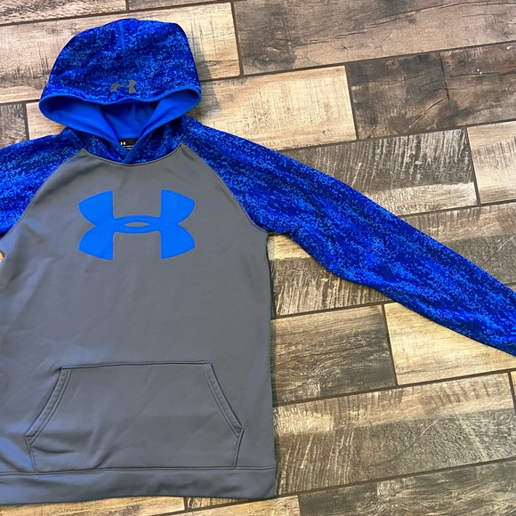 Under Armour hoodie - Picture 6 of 11